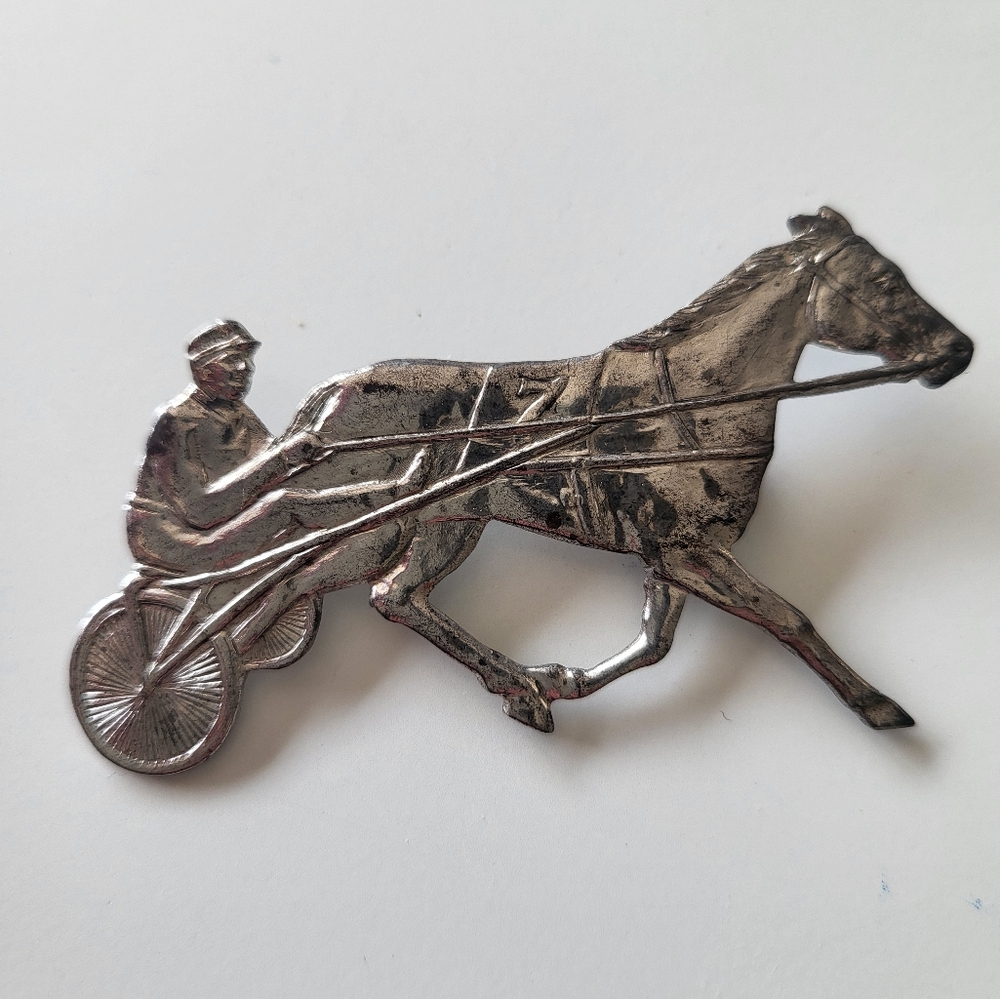 Silver Sulky Harness Racing Pin